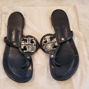 Sandals/Flip Flops